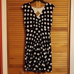 NEW Gilli BNWT black & white polka dot dress